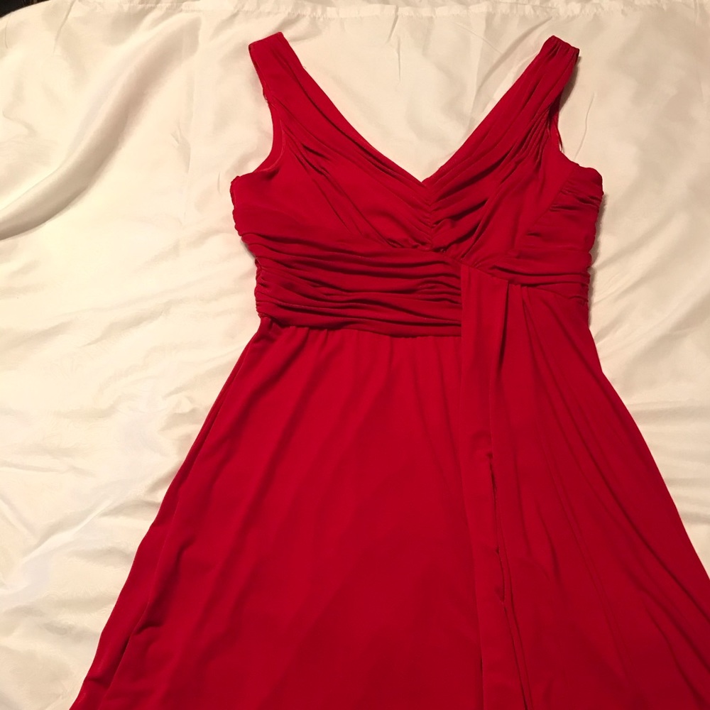 Item: BELLISSIMA RED DRESS